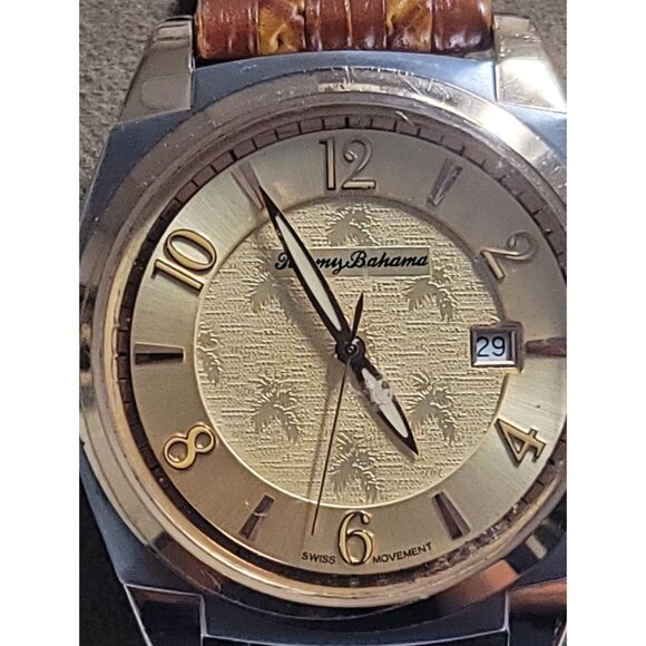 Vintage 90's TOMMY BAHAMA Analog gold tone Leather Strap WATCH with New Battery - Picture 14 of 15